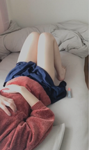 【個人拍攝】如此可愛的19歲苗條美少女在鏡頭前大膽♡做愛【自拍】