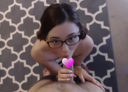 [Uncensored] Plump glasses girl sucks big and serves ♡ squirt shaved raw insertion and Metta thrusts ♪ from the back