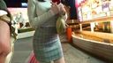 東京G罩杯巨乳學生麻衣捲尿的背性習俗