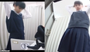 【Teenage girls】10 minutes to observe a part-time uniformed girl changing clothes