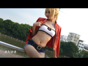 Panchira from the gap in cosplayer's denim shorts. Raw bread