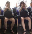 Carefully observe ♡ the raw legs and crotch of the train's throat crab crotch JD