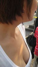 接写で胸チラに密着 貧乳のちっぱいの乳首ポロリ 122枚（ZIP画像あり）