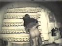Amateur couples going crazy ・・・ Sneak peeping at sex behind closed doors