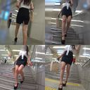 [Train face-to-face panchira 46] ☆ Triangular zone observation record / Erotic beautiful legs of curly OL!