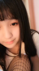 【素人流出】アイドル級童顔天然美少女の自撮りオナ
