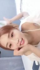 [Live Chat] A super beautiful model type beauty has sex alone with a huge! !!