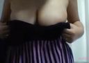 巨乳ちゃんがテンション上がって手ブラでポロリ！(3終)