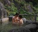 [Personal / Real] Colossal breasts beauty couple who are witnessed exhibitionist gonzo in the open-air bath of the ryokan K72 amateur married woman mature woman