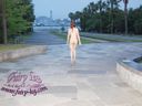 ◆衝撃◆パイパンルイの公園で全裸散歩露出◆特典有り◆