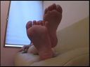 【CF】Woman Showing the Soles of Her Feet #101 GLD-028-01