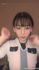 [Limited price reduction!! A big happening!!!!!!!! A very cute popular YouTuber forgets to cut the video after distribution and live-streams masturbation ww [Full view of]