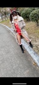 [已婚女子業餘手淫訓練從中午開始不用擔心人的眼睛] 在公園裡被路人觀看時暴露公開手淫 奧夫克生馬鞍性愛 散步後沾滿面部精液 聖誕老人科斯智慧手機拍攝