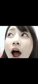 Full-body shooting ♡ of a fair-skinned beautiful girl's funny face