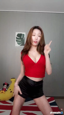 性感的韓國人！ 胸前開口的服裝！ 這是一場搖晃著大跳舞！