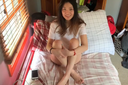 [Uncensored] Icha Love SEX♪ in the bed at home where her service is ♡ too healthy and the most exciting
