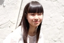 與一名19歲的小乳房B罩杯美少女在神戶的Necafe保持無辜的個人拍攝