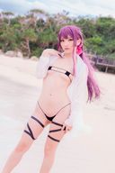 [Uncensored photo book] 292 photos of innocent beautiful girl cosplay naked art photo book.