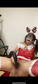 [Married woman amateur masturbation report at Santa Cos] Cosplay video report as a surprise to the husband 2 holes with a thick double-headed Ultra thin mosaic Ahe face Smartphone shooting NTR