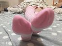 【Foot fetish】Net idol Maru-chan personal photo book [Pink Border Knee High]