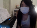 A naughty live stream where a simple and brooding girl masturbates after playing the piano! !!