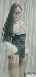 Taiwanese beauty live uniform masturbation