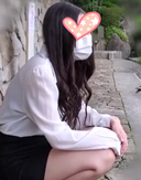 [Personal shooting] Video of raw saddle mating with a slender beauty ^^ Blow feels good and felt good, so I vaginal shot ^^