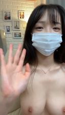 [Boob talk] Slender beauty talks cutely while making big brunch in live chat [Saki-chan 12 bullets]