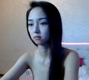 [무수정] 긴 흑발의 날씬한 아시아 미소녀!
