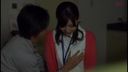 【핫 엔터테인먼트】야근중의 유부녀 간호사를 들여다보는 #004 SHE-151-04