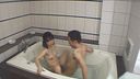 [Leaked] ㊙ Video!! Lusting after my son's strong body and Ji ○ Port in the bath ...-1 [Hidden camera]