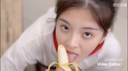 [Uncensored] Chinese beauty goes from banana to real, then messes in bed