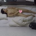 [Hidden camera] Please see with multiple cameras the demented state that started to rub and masturbate ww only one lewd ww that starts at a certain capsule hotel ww
