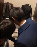 【個人撮影】イケメン大学生2人組が某ハッテン場で抜き合い♂♂