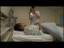【ホットエンターテイメント】夜勤の熟女看護師にねだり猥褻 #031 HOC-066-03