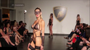 Lingerie show! Fashion models wearing SM glasses appear in super sexy underwear!