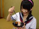 [Amateur posted video] Beautiful woman with black hair pigtails ● A woman drinks very little uncle semen! Instant shaku is also OK! ◆ No line of sight of the main story [# 002: Eating semen with sushi]