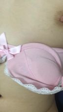 【Personal shooting】Real amateur video! An erotic store manager who persuades a part-time child and takes a POV! Gonzo raw insertion of a college student with cute pink underwear!