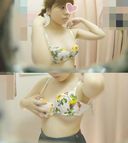 Cute loli girl's ...　　Precocious nipples My shop's fitting room 353