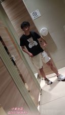 【Shooting 4 people】Toilet masturbation about 17 minutes 00 seconds