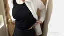 [Selfie] An amateur beauty with outstanding style takes off her uniform and puts on her underwear?