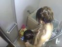 [Lesbian video] Oma ● Kobichobicho ♪ Lesbian Washing Sensitive Caress in the Bathroom ☆