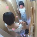 [Amateur video] Changing clothes in the fitting room vol.23 loli big breasts braless T-back full view uncensored ultra high image quality [Personal shooting]