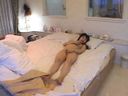 [Neglected masturbation] The sad behavior of a woman who was left alone by a man at a love hotel ... 2