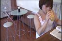 ◆Panchira of a girl relaxing in a café 07