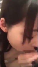 [Personal shooting] "Get out? It's ♡ okay" Smartphone shooting video of a beautiful busty beauty pulling out a senior Ji Po in a public toilet