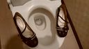 [Shoes and sex] Video of female college student Yui ○-chan's shoes masturbating with her shoe (at home, in the bathroom, at the hotel. ）