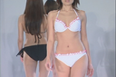 另一個AngleSwimwear Maker活動女孩泳裝★秀2003年第3部分由石田優子，藤井綾香，櫻井博美主演