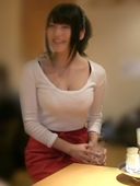 【FC2限定】かわいすぎる巨乳店員を資金援助 / 本気性行為で生中出し。【本編顔出し】※数量限定　オリジナル