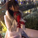 【美乳美少女】新宿高●屋前でクリスマスナンパ待ちサンタコス。「乳首きもちっ、、、、あんっ、、、」